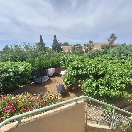 Holiday home Les Muriers - Etage Complet D'une Grande Maison Avec Jardin Argeliers