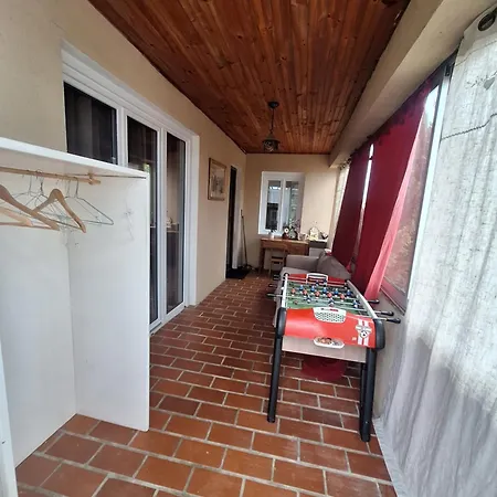 Feriehus Les Muriers - Etage Complet D'une Grande Maison Avec Jardin Argeliers
